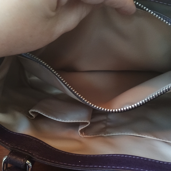 Coach Park Leather Carryall - Picture 7 of 8